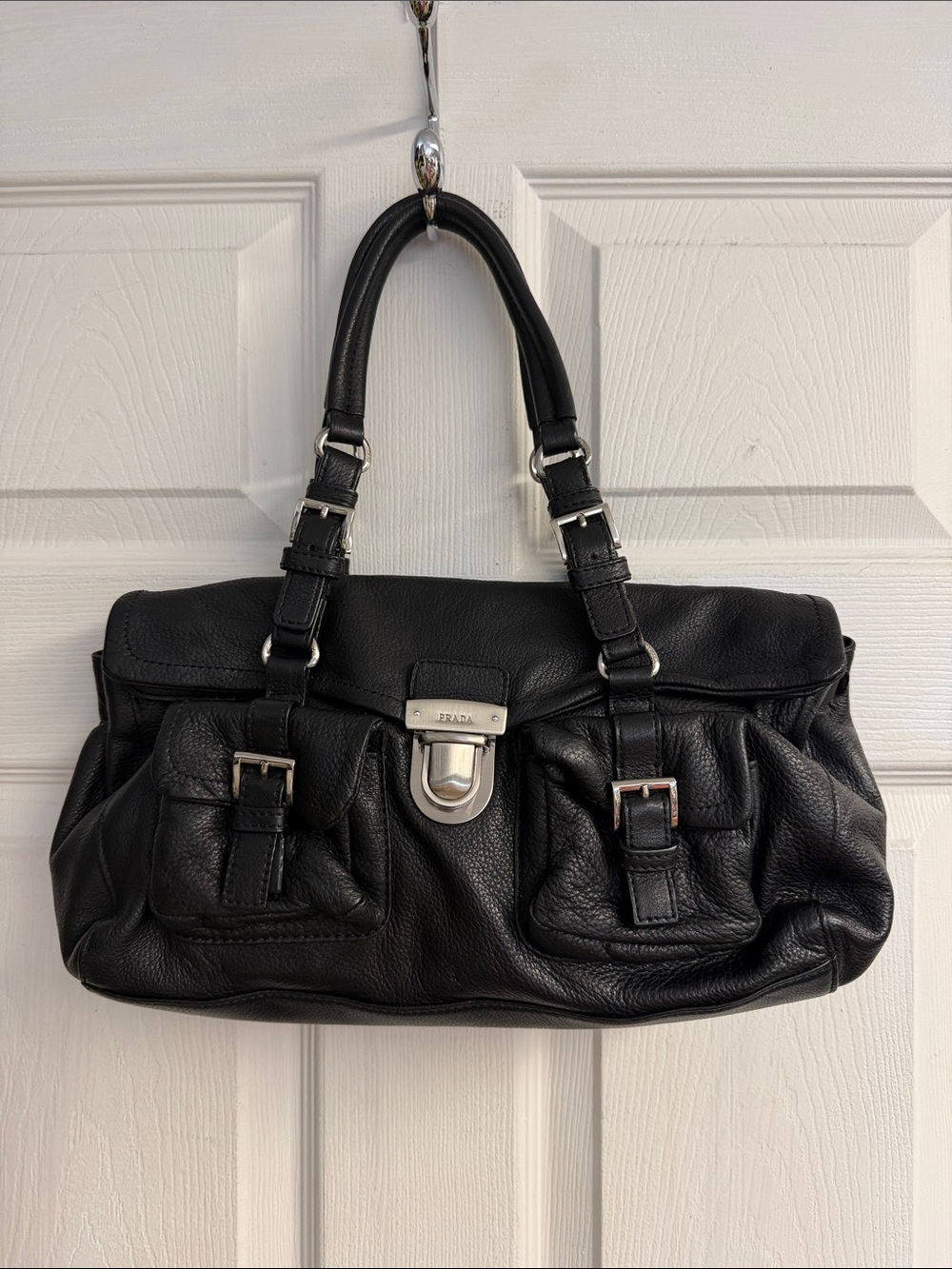 Prada Vitello Daino Leather Pocket Satchel / Shoulder Bag
(mid-to-late 2000s) - Picture 1 of 10
